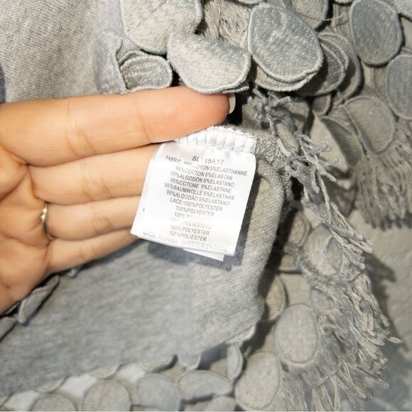 Lili Sidonio x Molly Bracken Gray Cut Out Fringe Top‎ Size Small - Picture 5 of 6